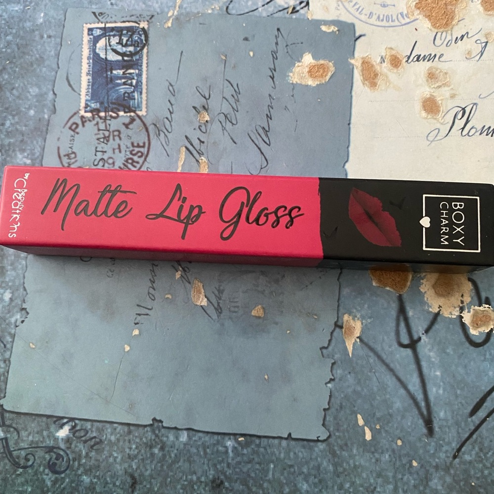 5/$30 Lip Gloss new limited edition - Picture 5 of 6